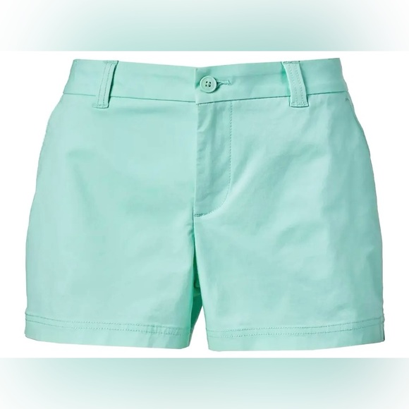 Magellan Outdoors Pants - NWT Magellan Outdoors Women's Happy Camper Shorts in Beach Glass 14